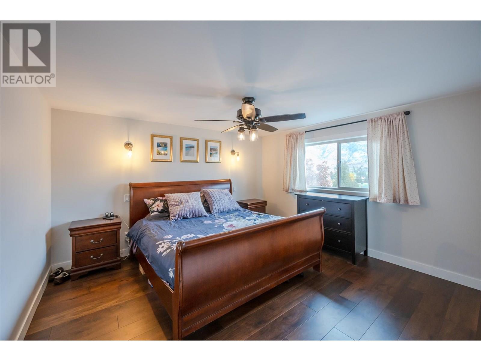  6521 BELLEVUE Drive, Oliver