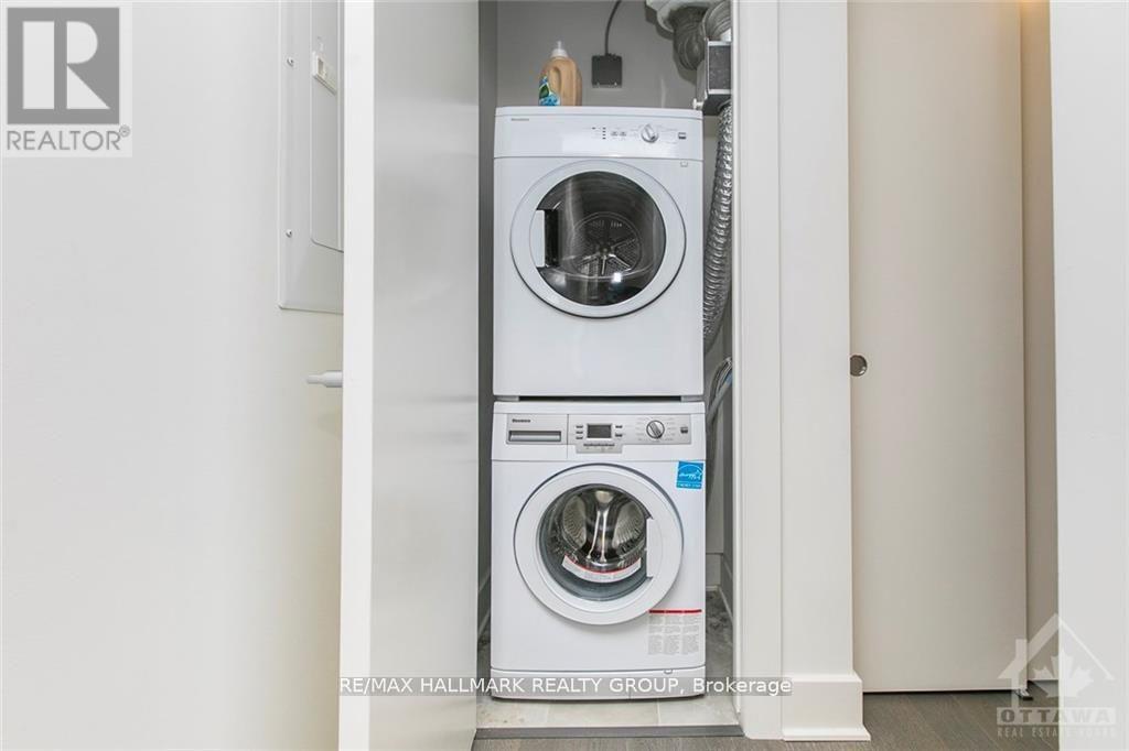 Photo 3 of 905 255 Bay Street Ottawa, Ottawa ON