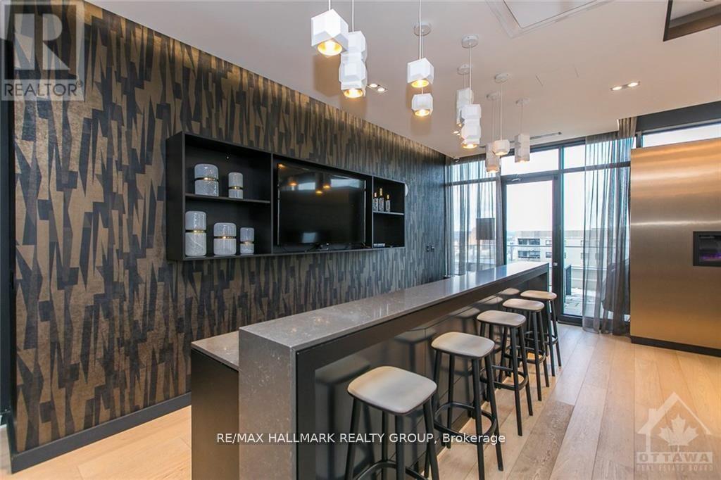 Photo 1 of 905 255 Bay Street Ottawa, Ottawa ON