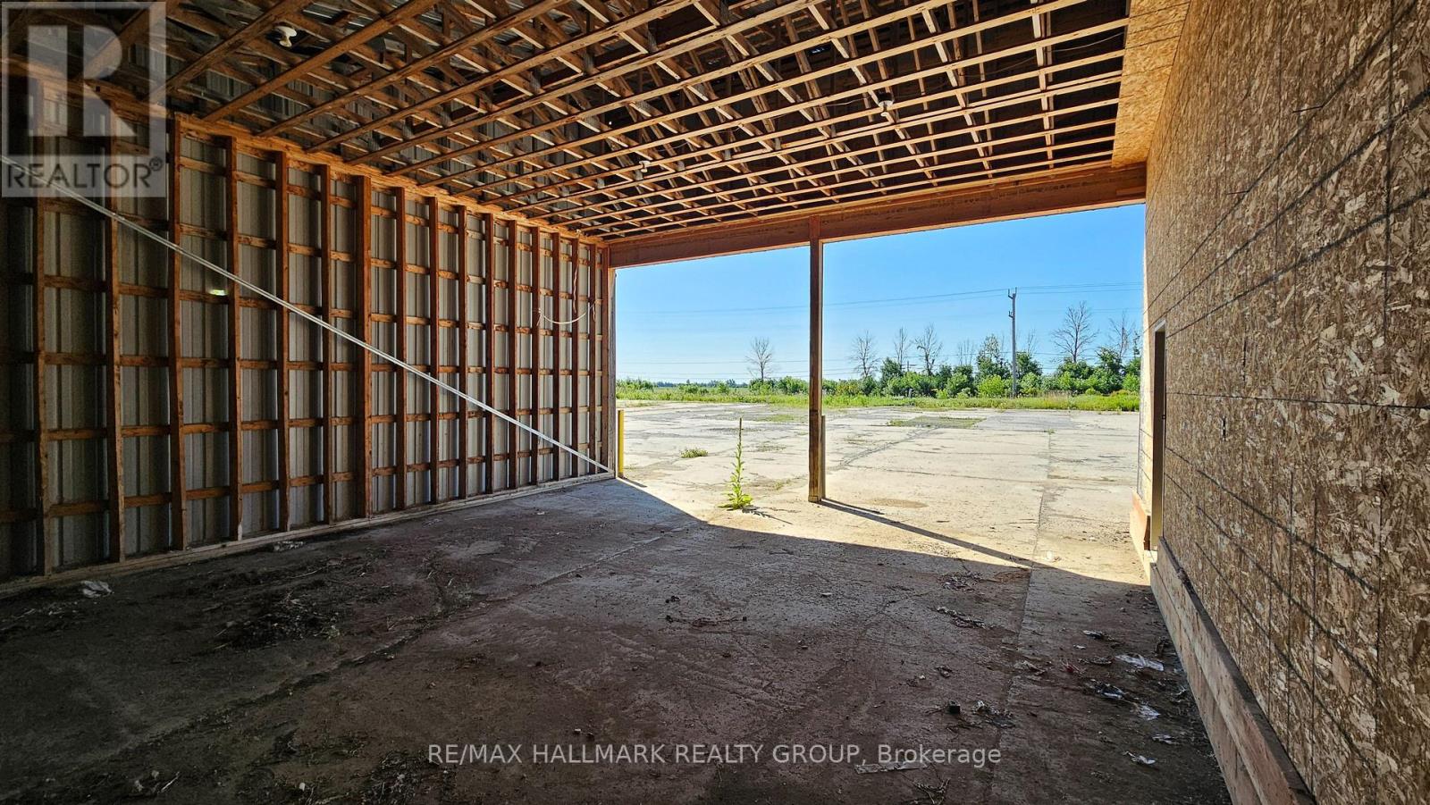 Photo 4 of 482 Russett Drive, Mcnab Braeside ON