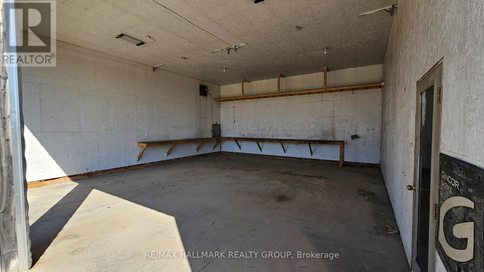 Photo 8 of 482 Russett Drive, Mcnab Braeside ON