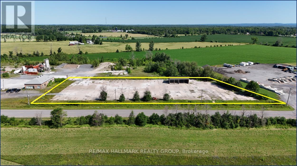 Photo 1 of 482 Russett Drive, Mcnab Braeside ON
