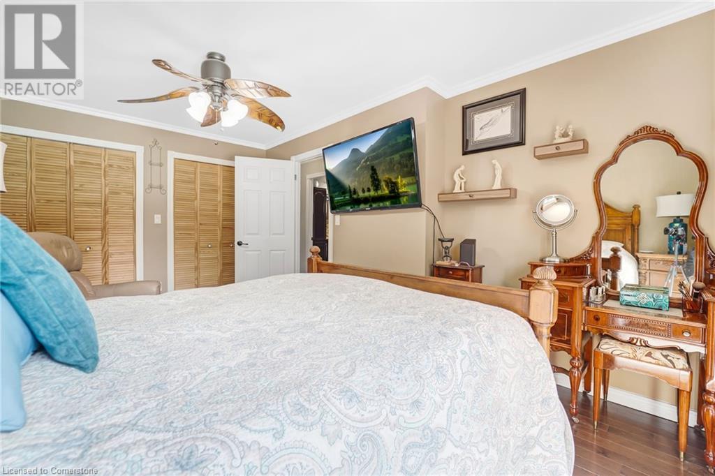 Photo 35 of 14 Thistledown Drive, Brantford ON