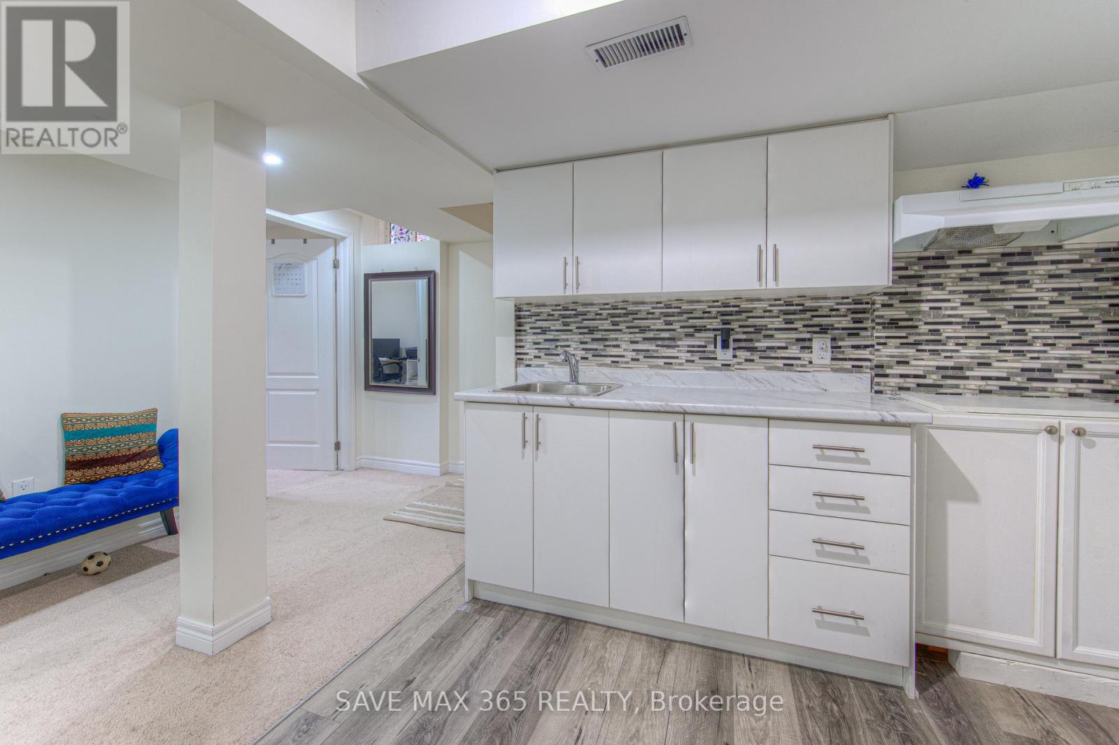 Photo 38 of 722 Megson Terrace, Milton ON