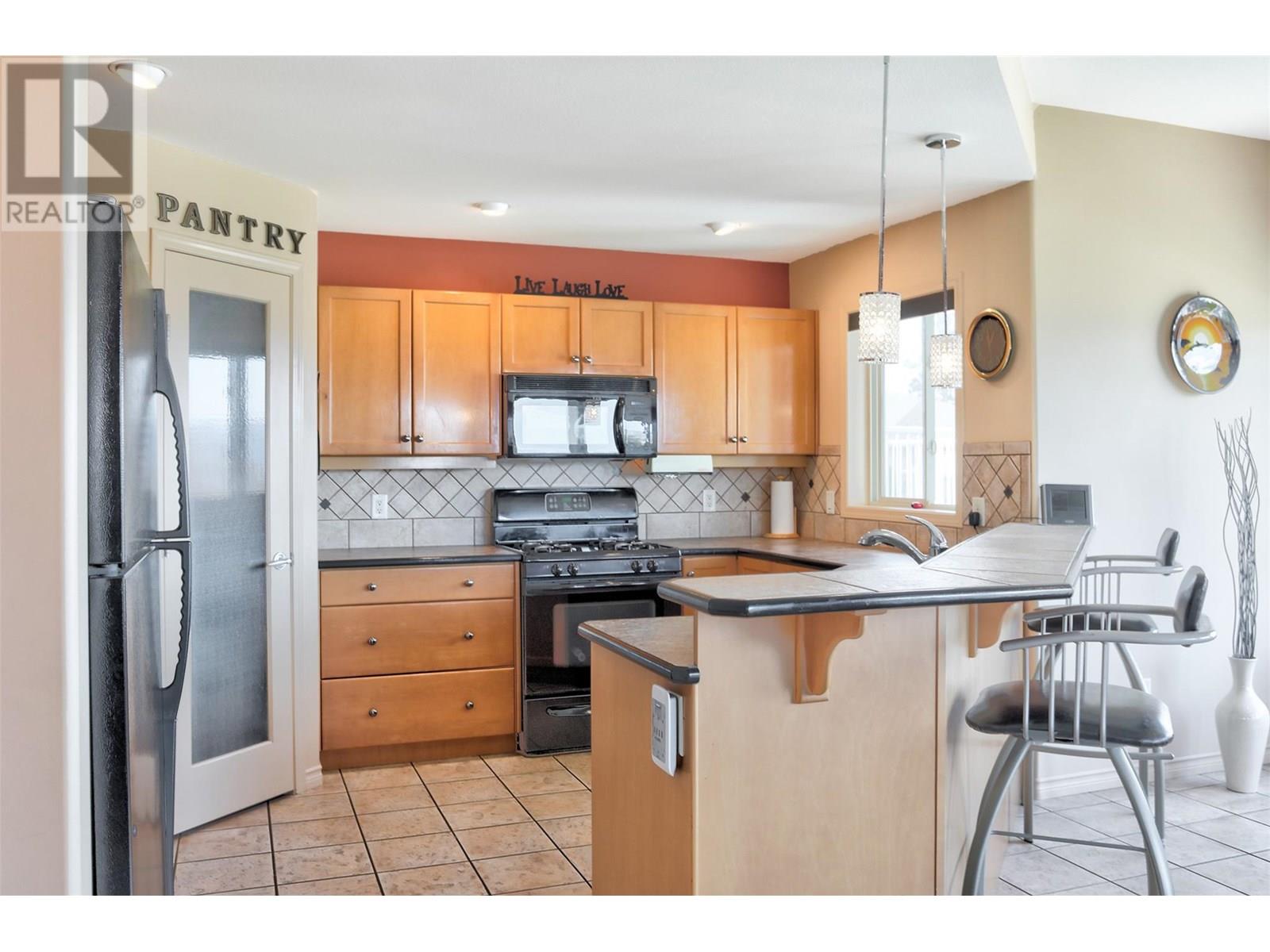 5038 South Ridge Drive, Kelowna