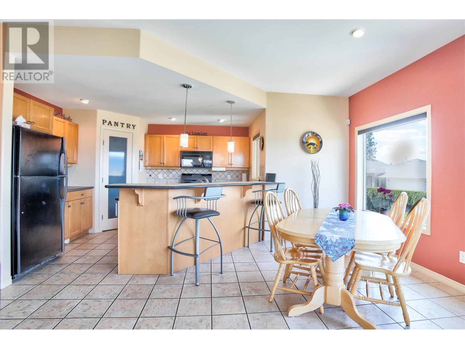  5038 South Ridge Drive, Kelowna