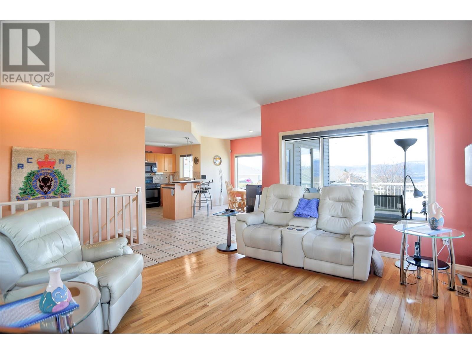  5038 South Ridge Drive, Kelowna