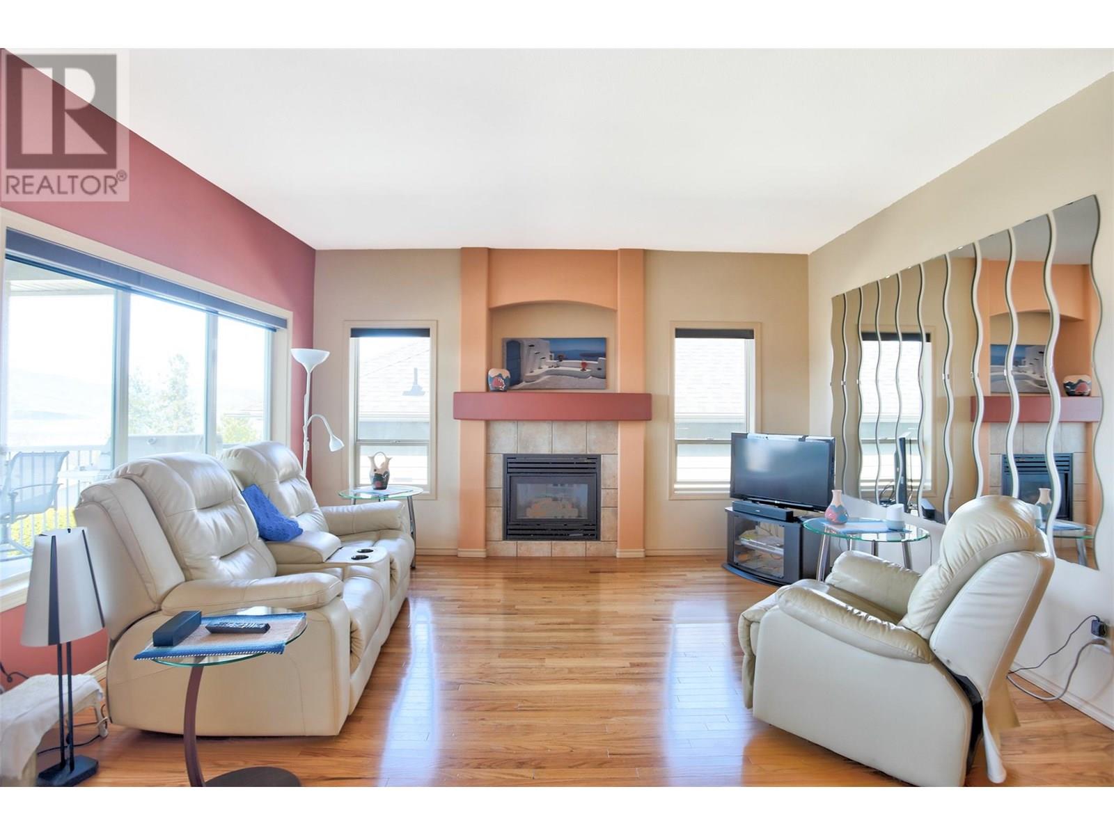  5038 South Ridge Drive, Kelowna
