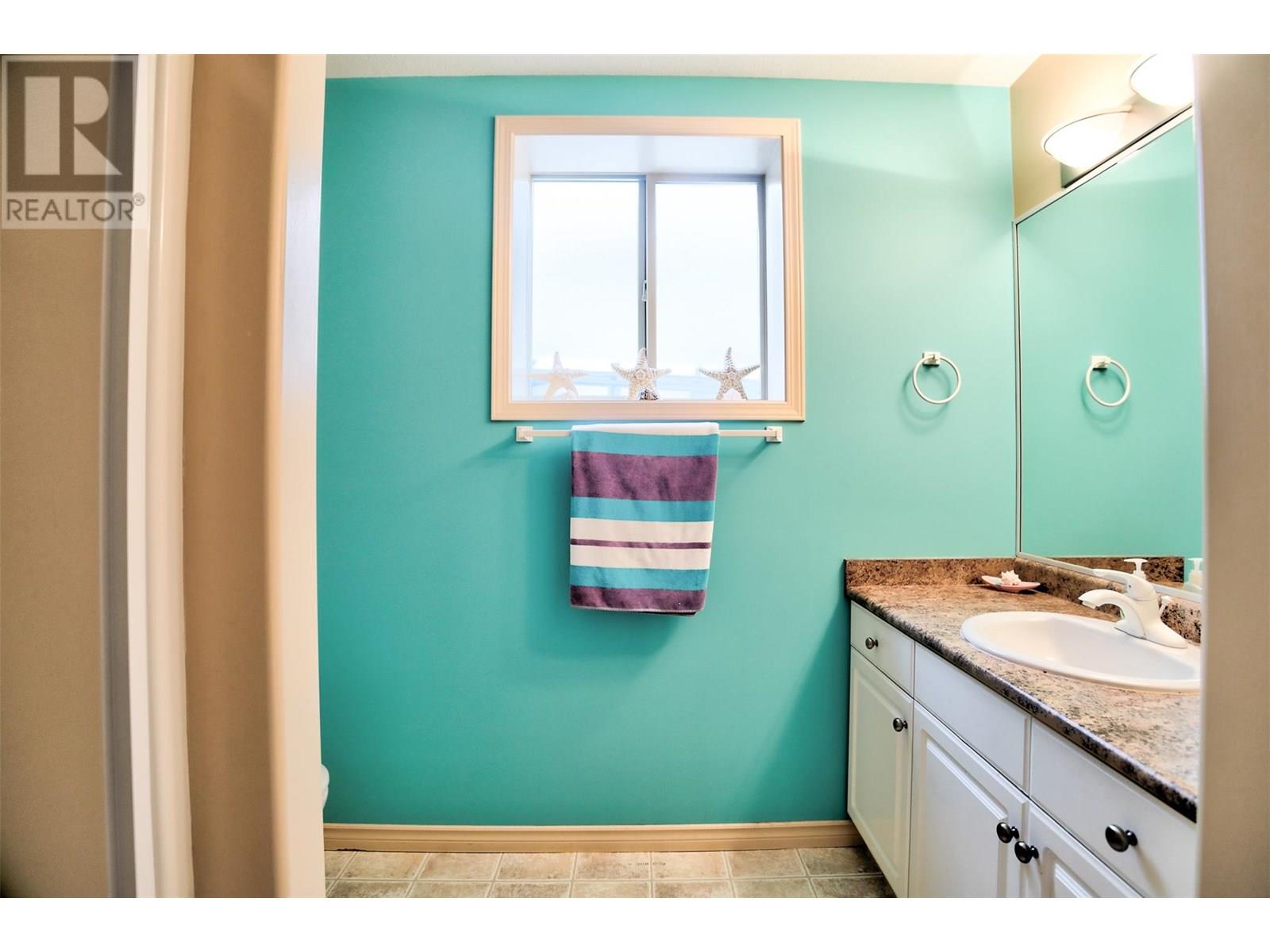  5038 South Ridge Drive, Kelowna