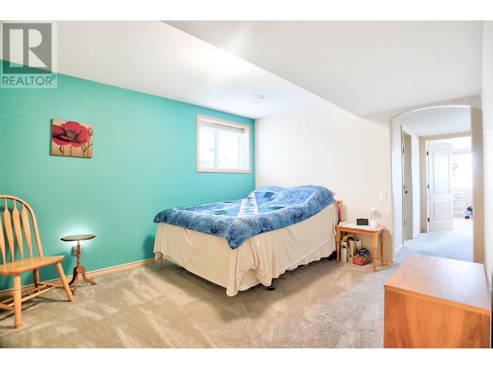  5038 South Ridge Drive, Kelowna
