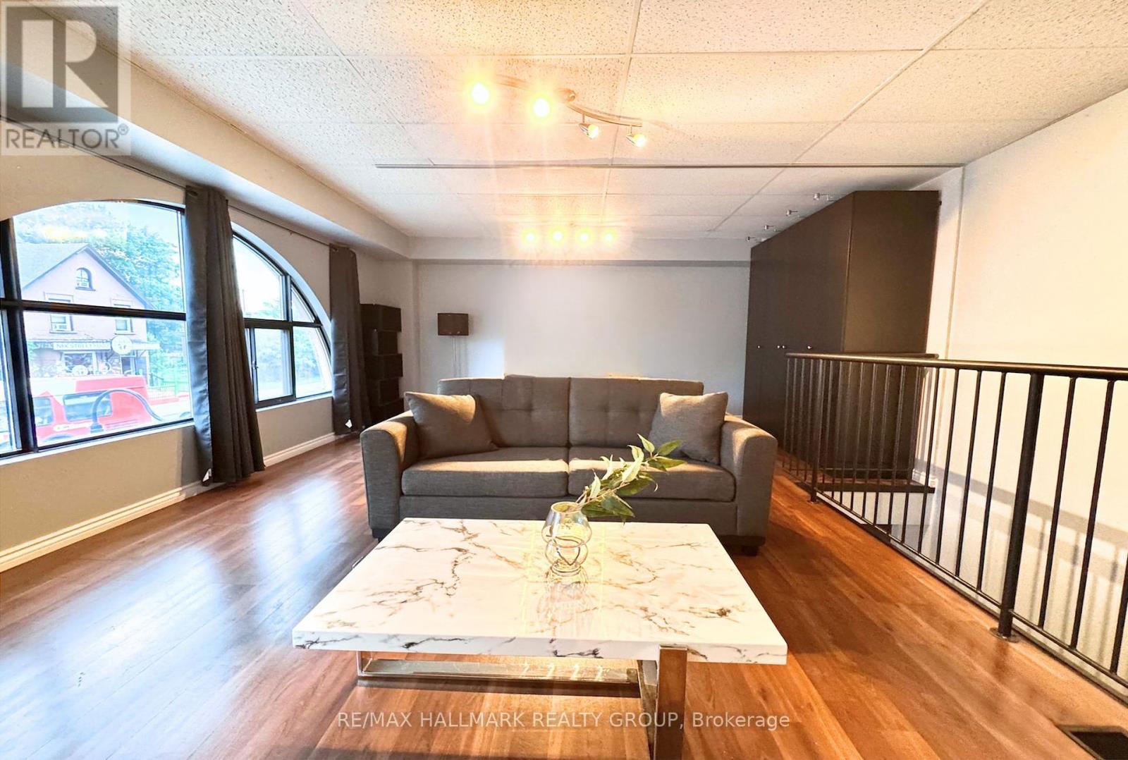 Photo 4 of 509 Rideau Street, Ottawa ON