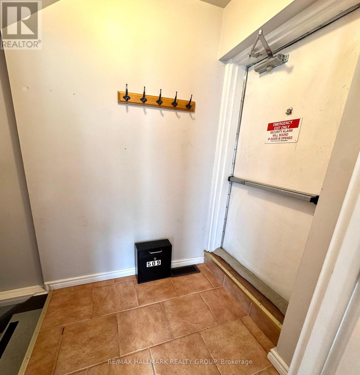 Photo 16 of 509 Rideau Street, Ottawa ON