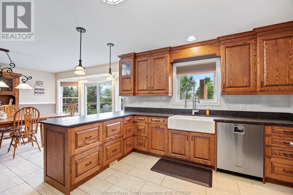 Photo 17 of 6758 County Rd 50, Amherstburg ON