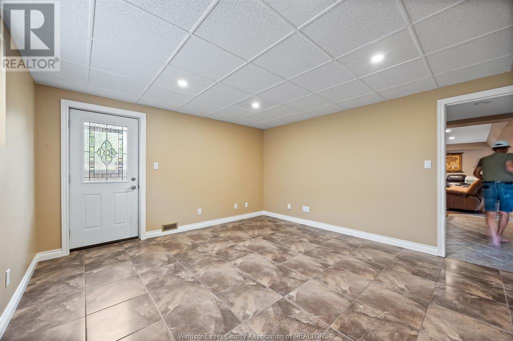 Photo 34 of 6758 County Rd 50, Amherstburg ON