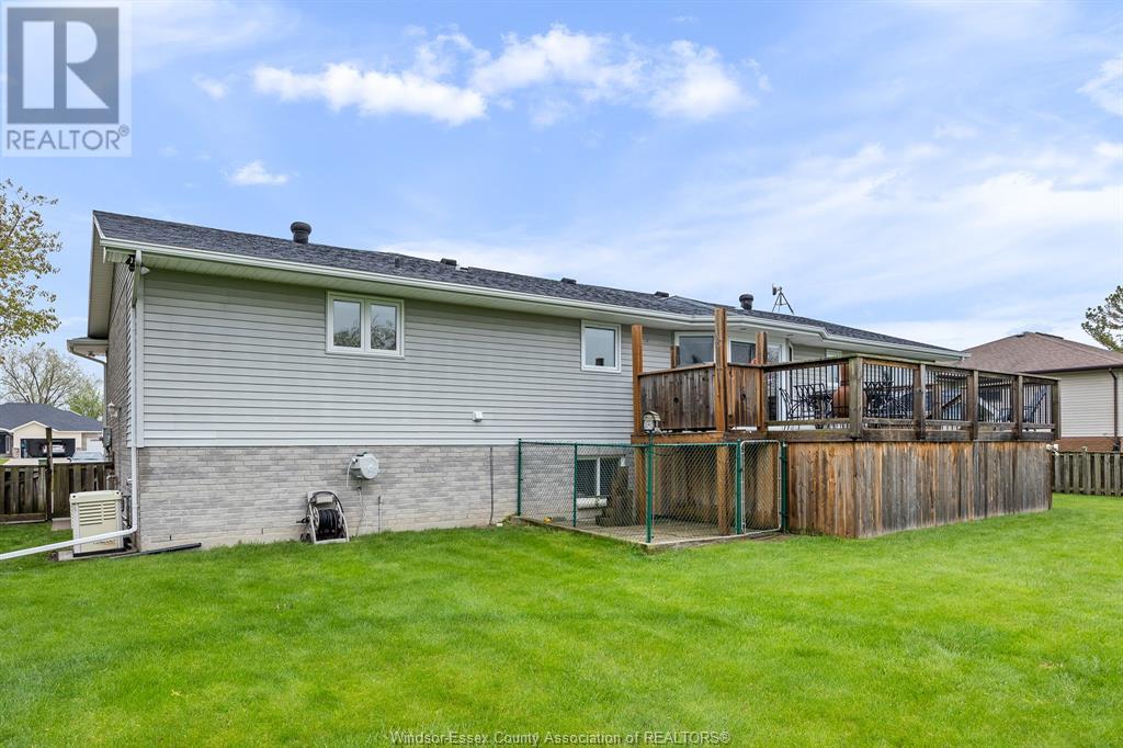 Photo 2 of 6758 County Rd 50, Amherstburg ON