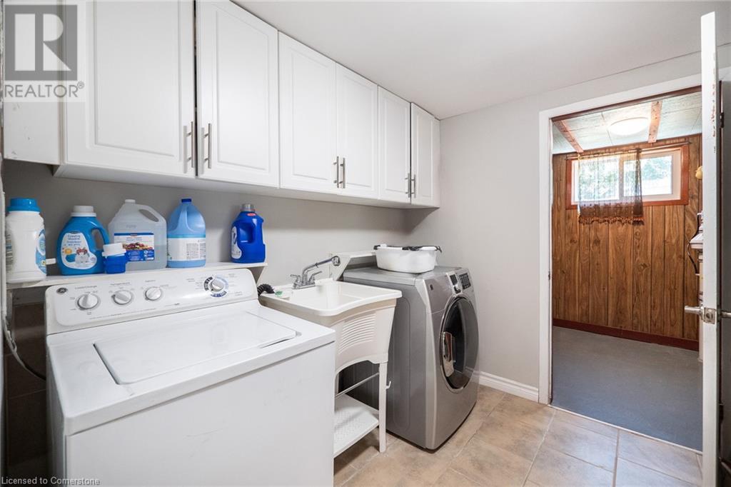 Photo 31 of 364 Red Oak Avenue, Stoney Creek ON