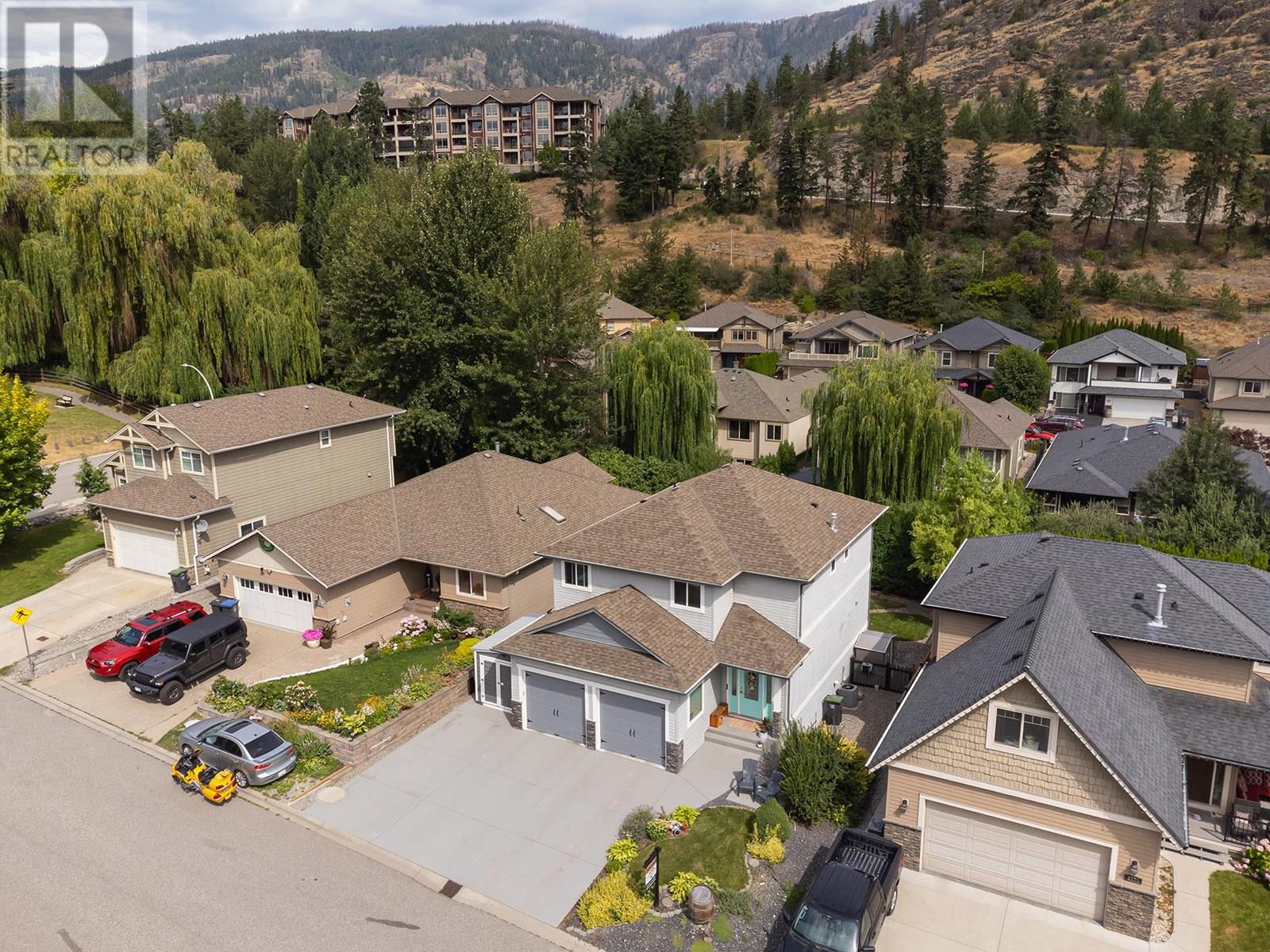  2165 Shelby Crescent, West Kelowna