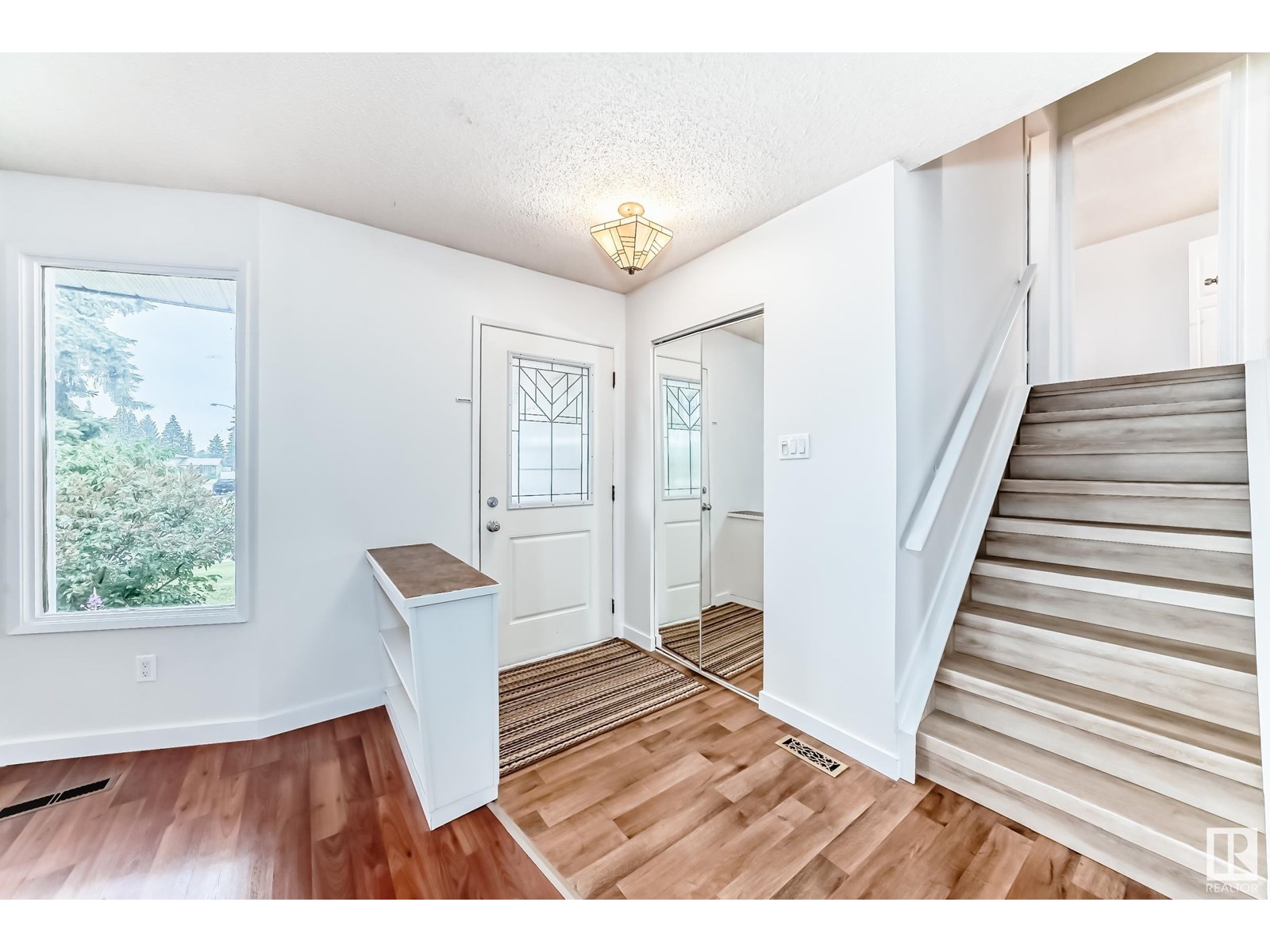 Photo 41 of 18435 93 Av Nw, Edmonton AB