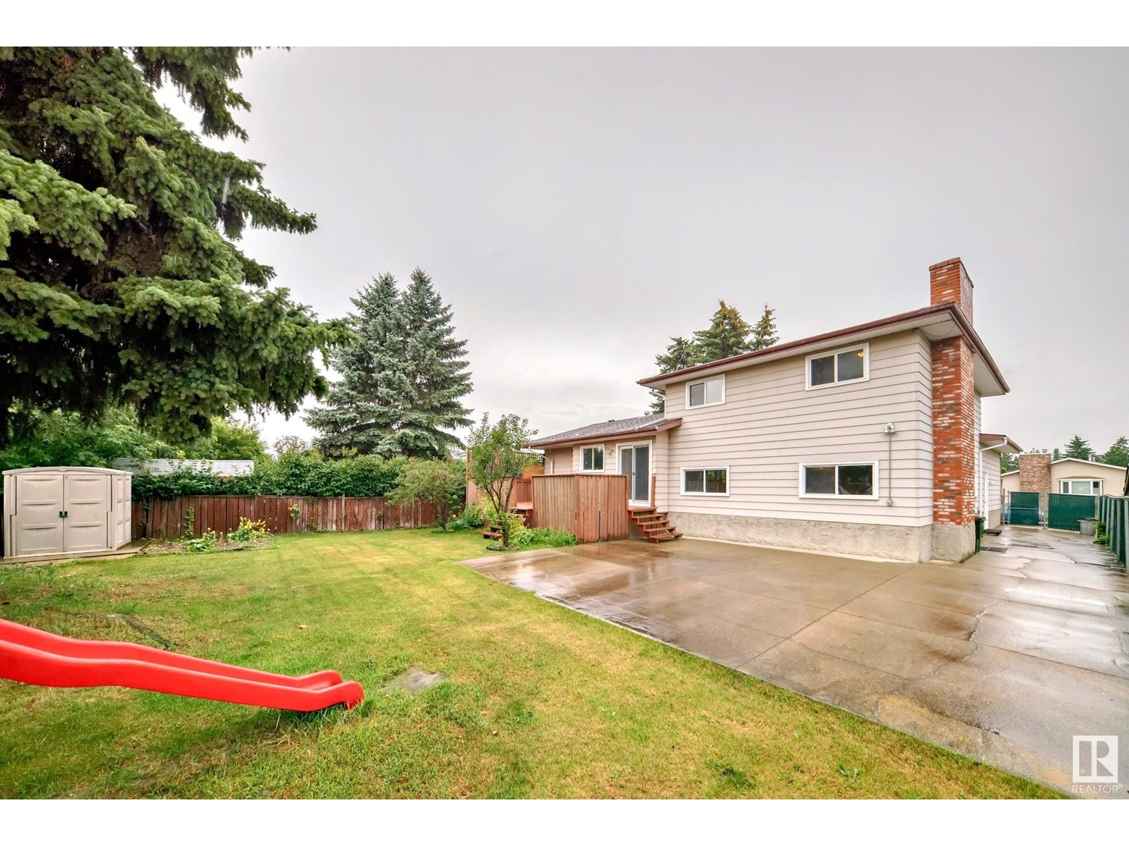 Photo 20 of 18435 93 Av Nw, Edmonton AB