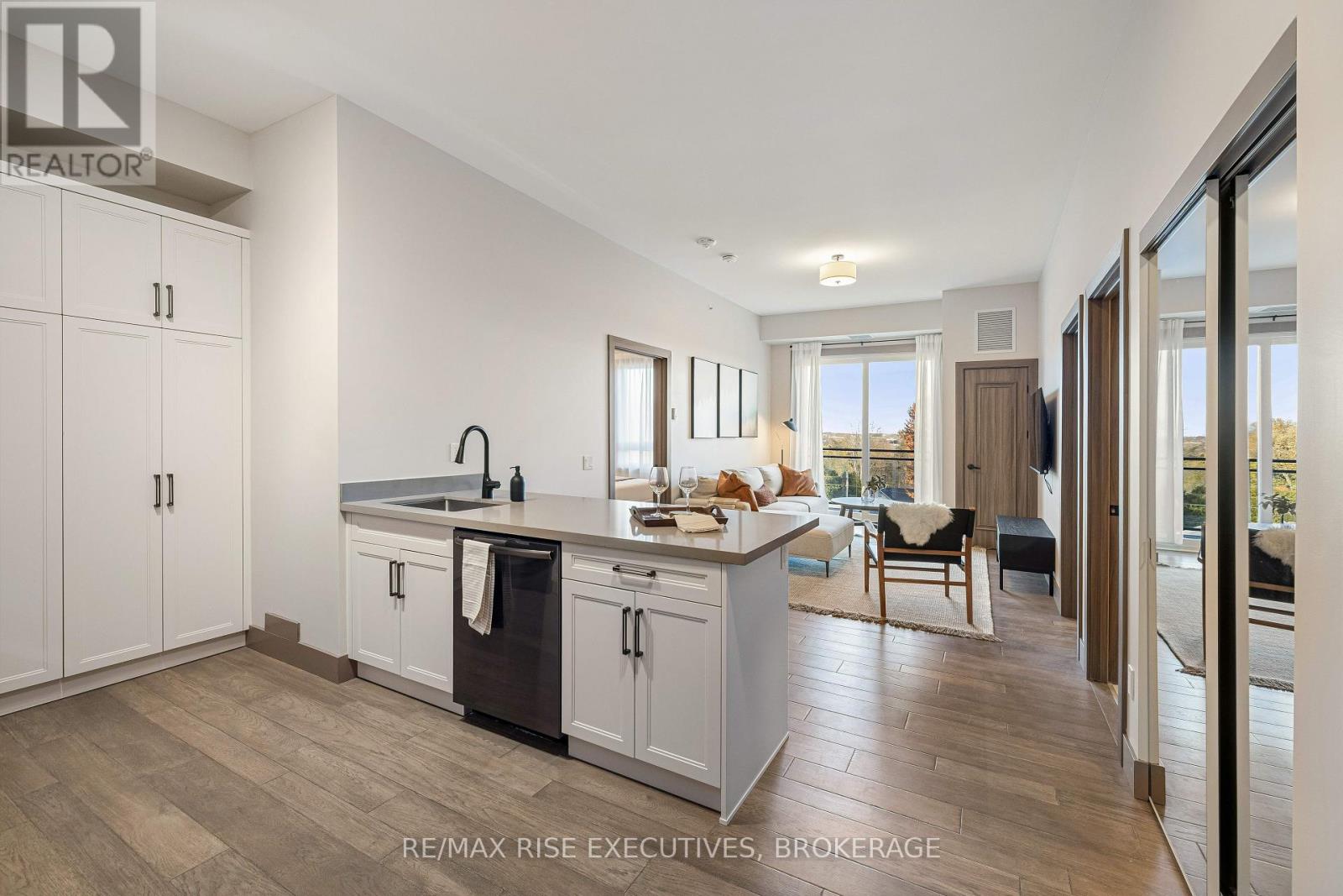 Photo 6 of 506 2274 Princess Street, Kingston ON