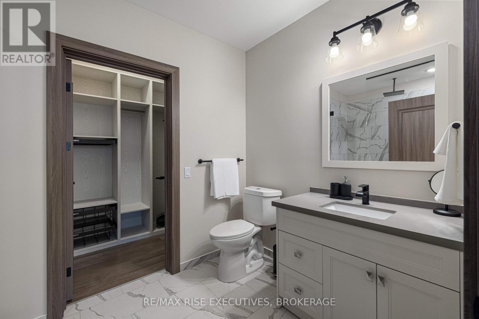 Photo 23 of 515 2274 Princess Street, Kingston ON
