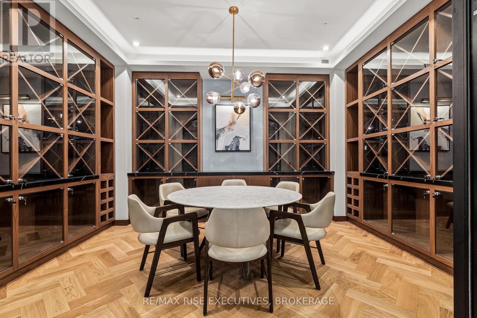 Photo 9 of 515 2274 Princess Street, Kingston ON