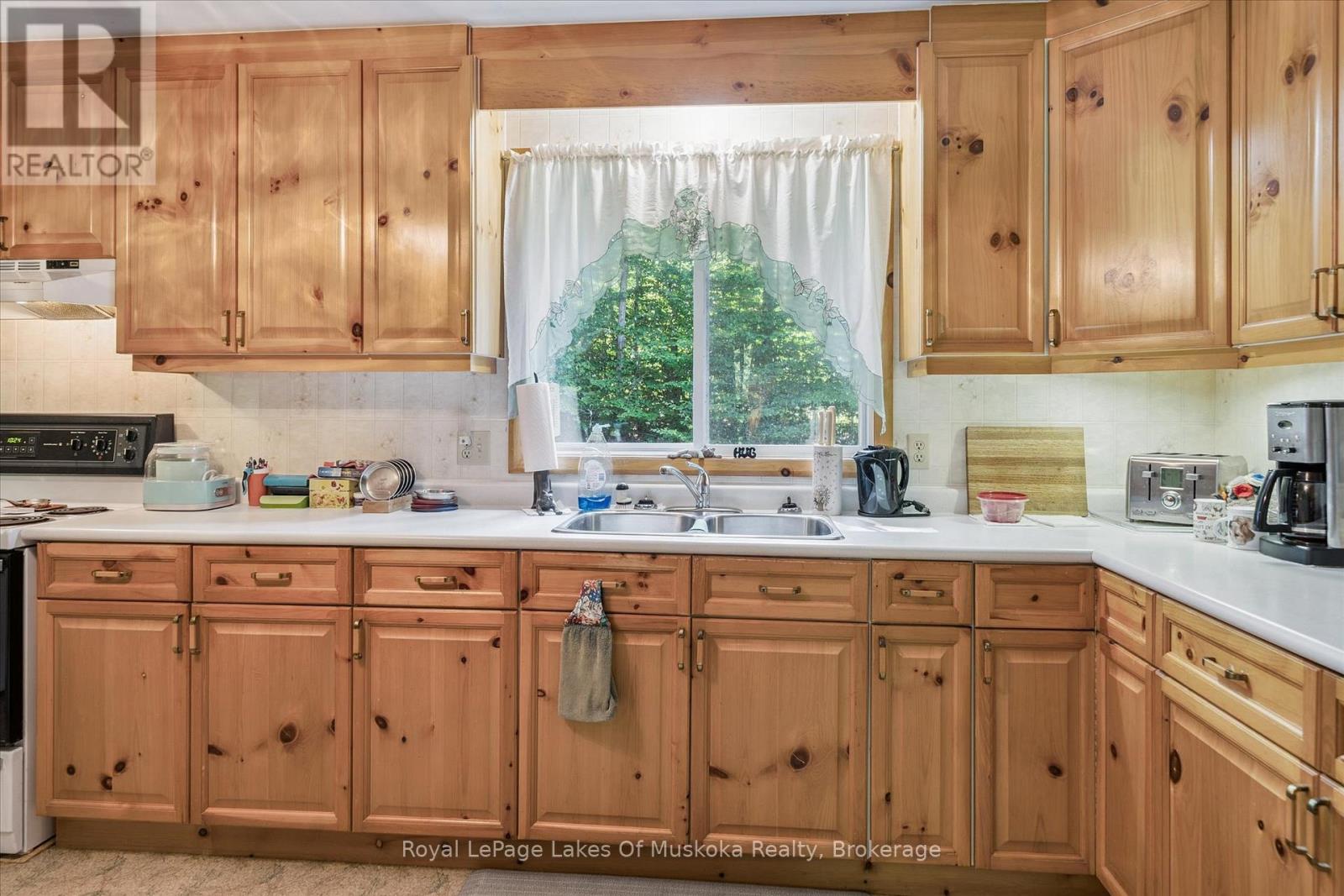 Photo 30 of 4159 Muskoka 117 Road, Lake Of Bays ON