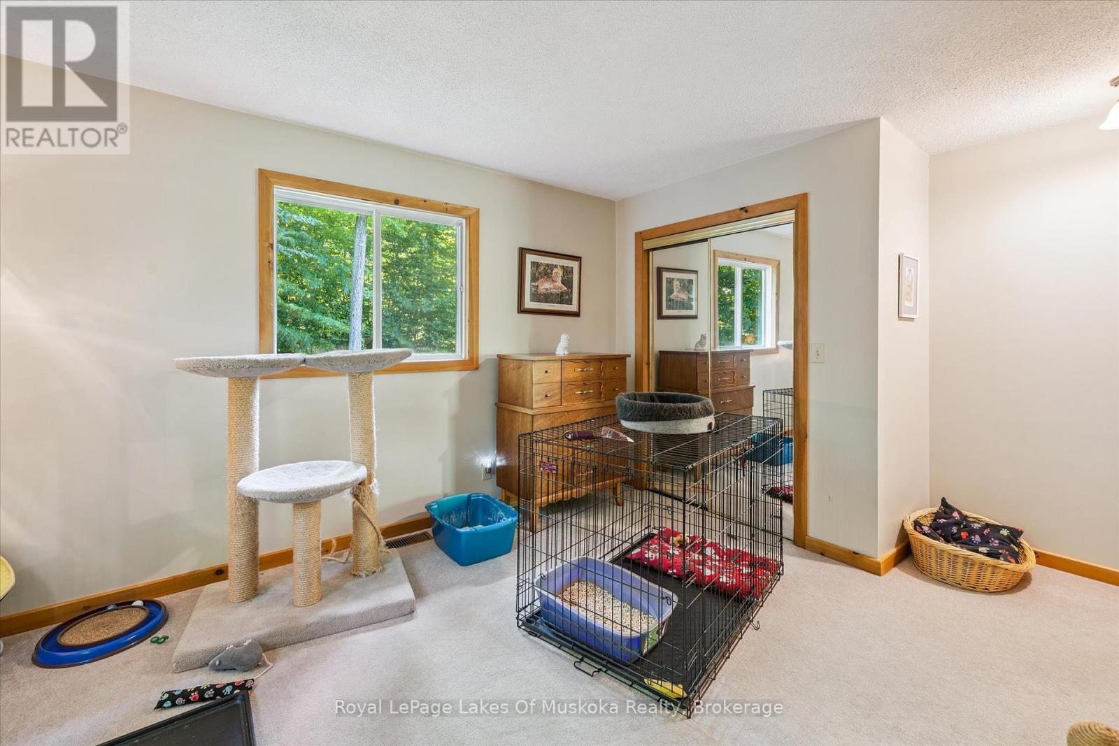 Photo 8 of 4159 Muskoka 117 Road, Lake Of Bays ON