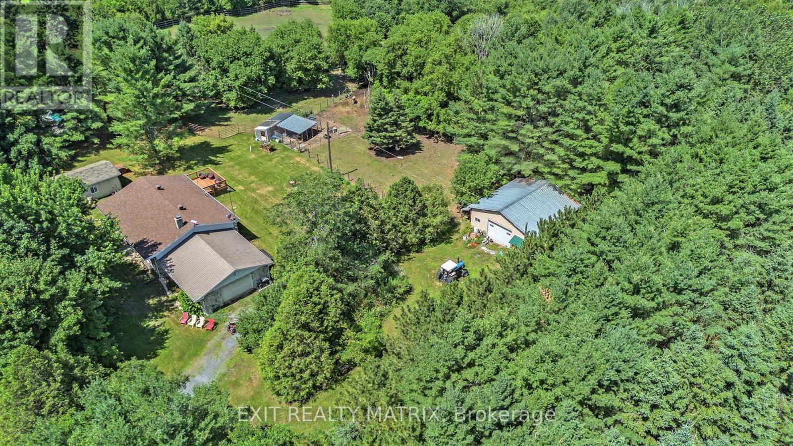 Photo 13 of 21111 Concession Rd 8 Road, South Glengarry ON