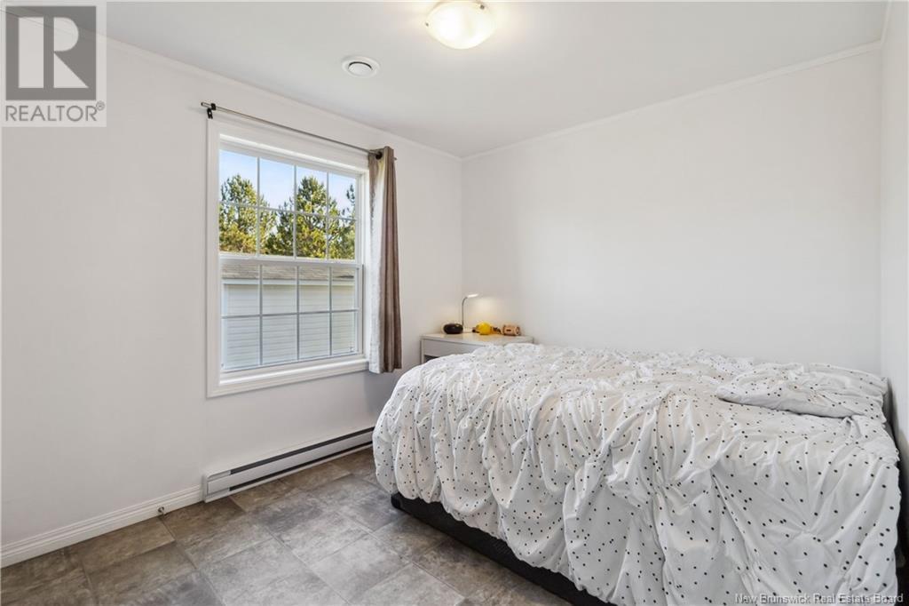 Photo 16 of 65 Ulysse Drive, Dieppe NB