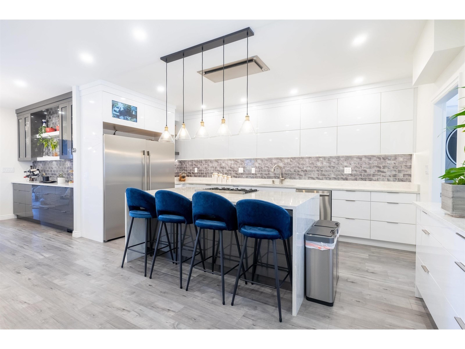 Photo 11 of 11646 82 Avenue, Delta BC