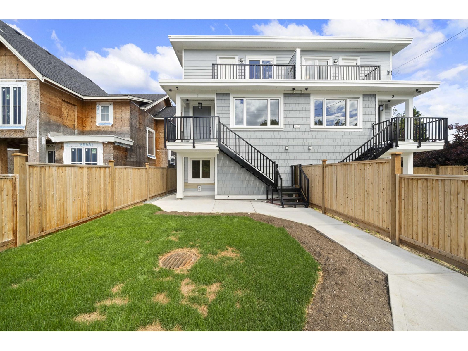 1 26725 FRASER HIGHWAY, Langley