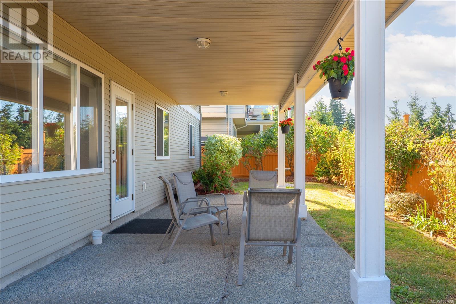 Photo 18 of 5530 Norton Rd, Nanaimo BC