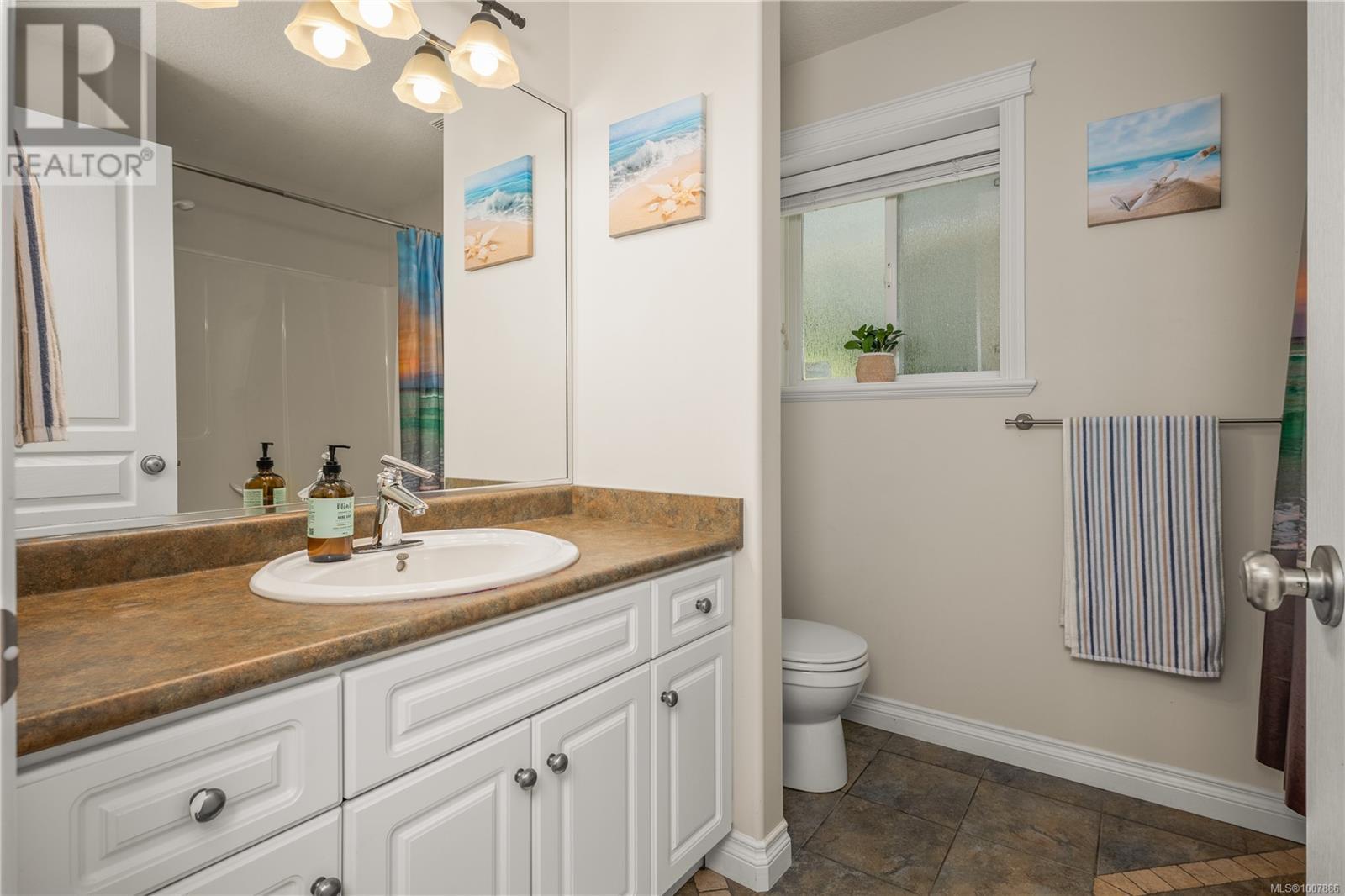 Photo 32 of 5530 Norton Rd, Nanaimo BC