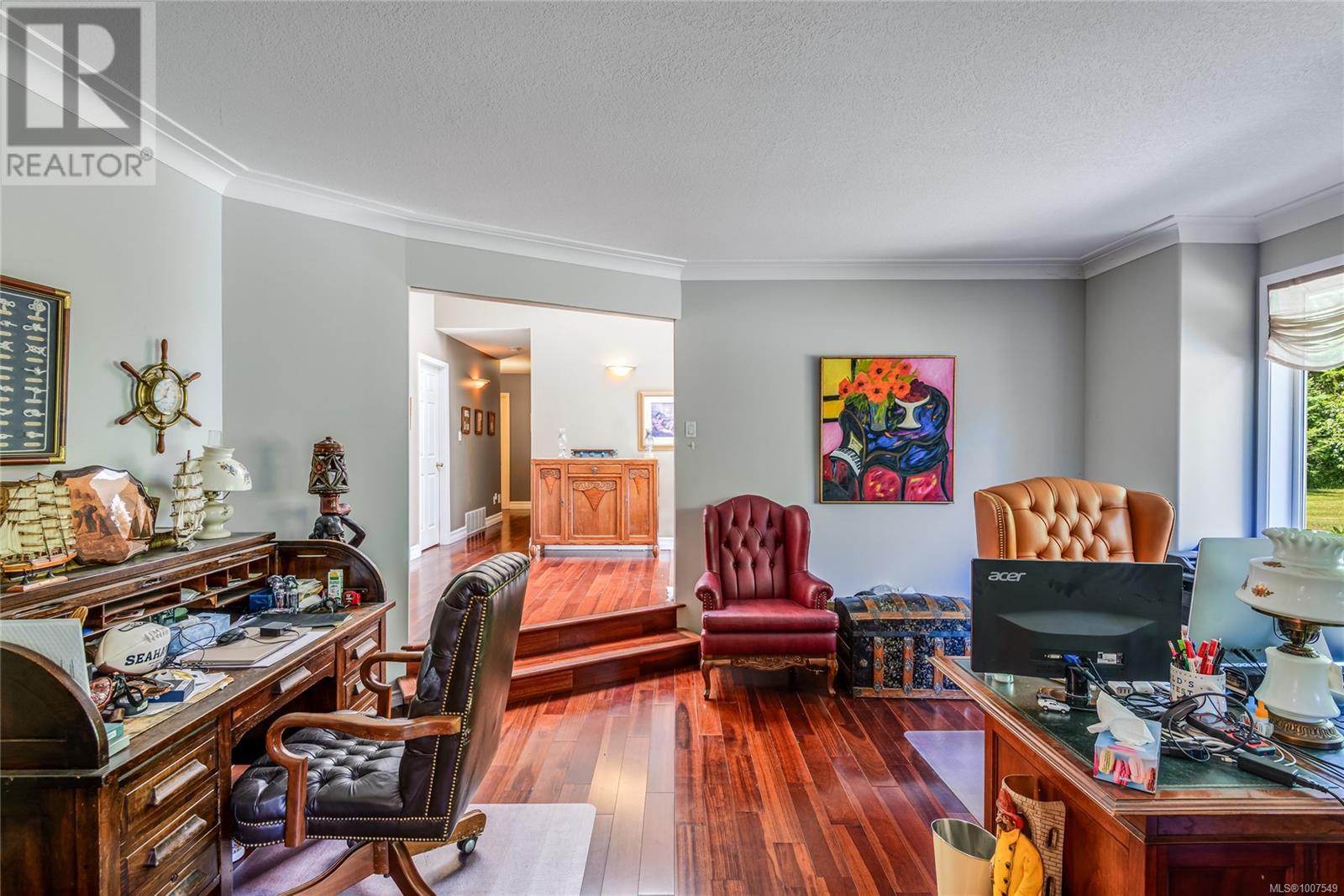 1185 Merecroft Rd, Campbell River