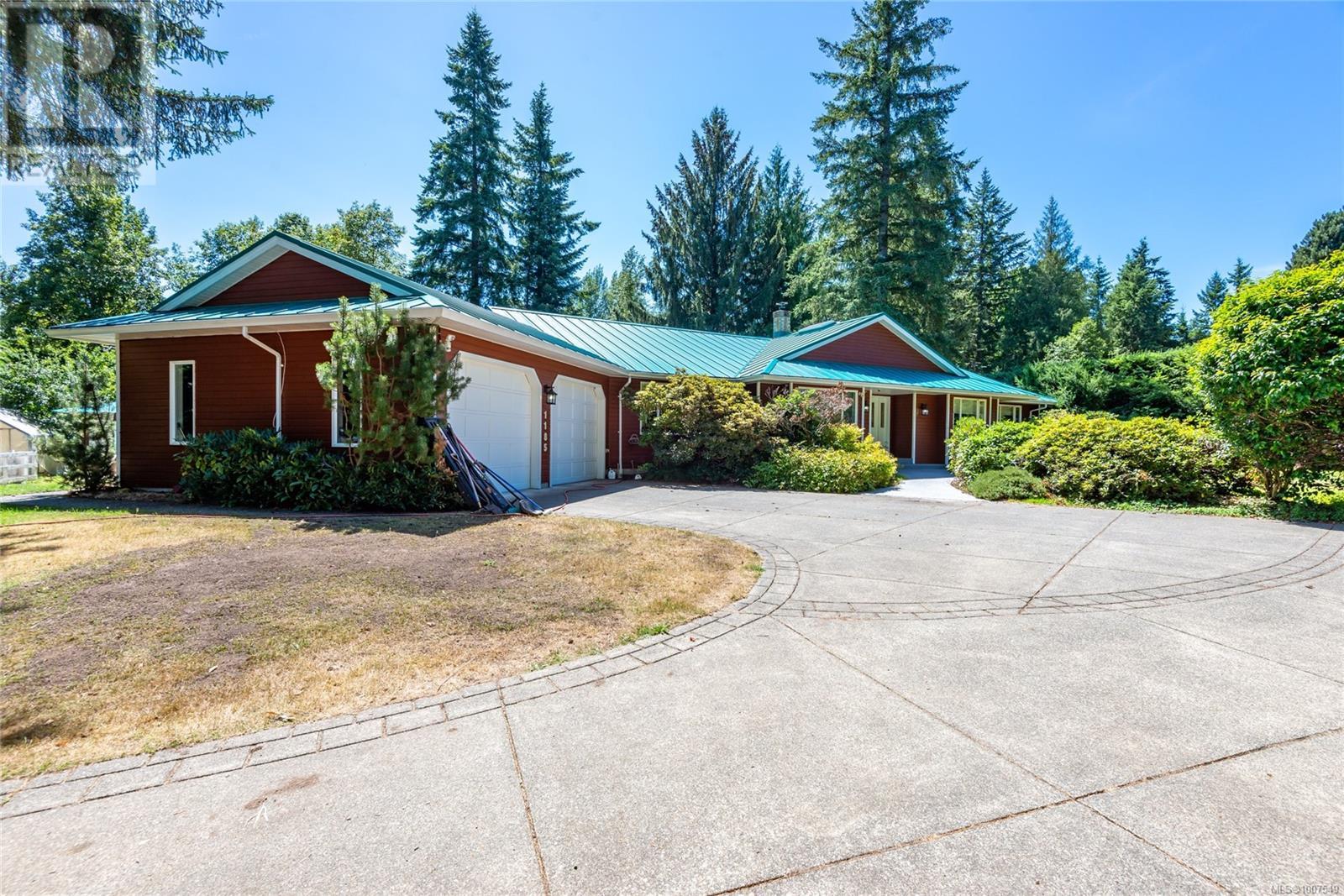 1185 Merecroft Rd, Campbell River