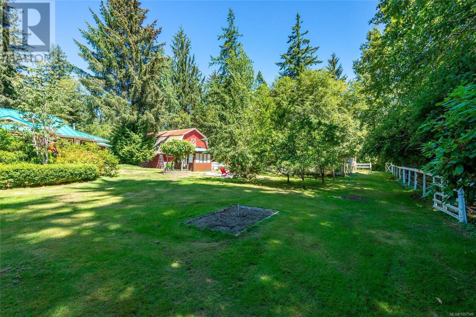 1185 Merecroft Rd, Campbell River