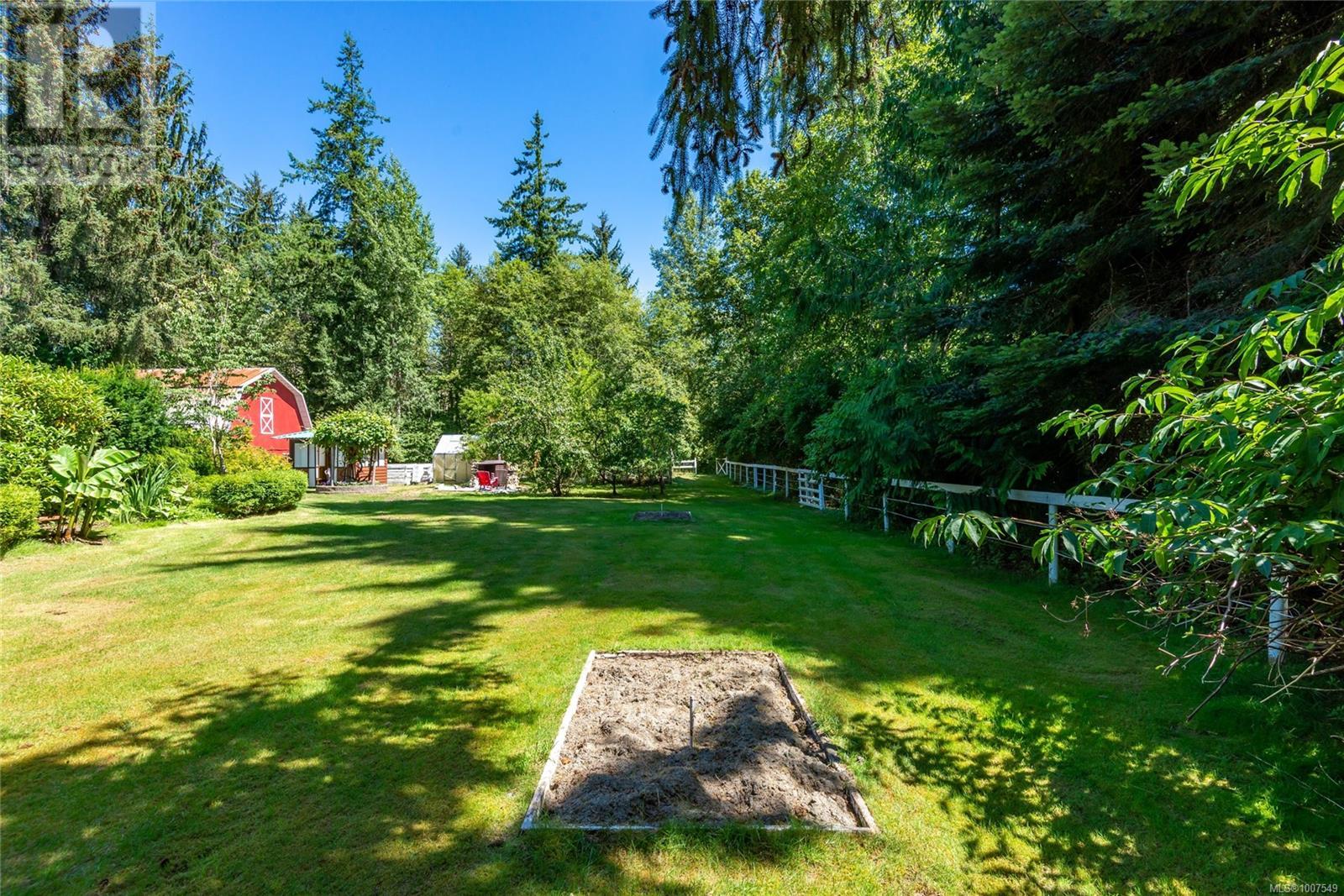 1185 Merecroft Rd, Campbell River