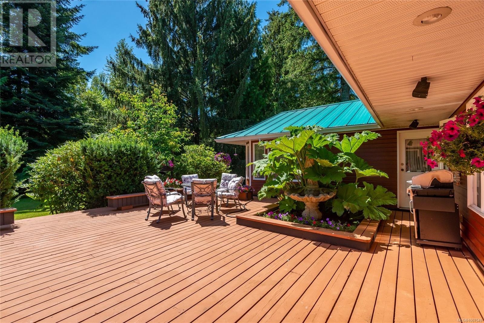 1185 Merecroft Rd, Campbell River