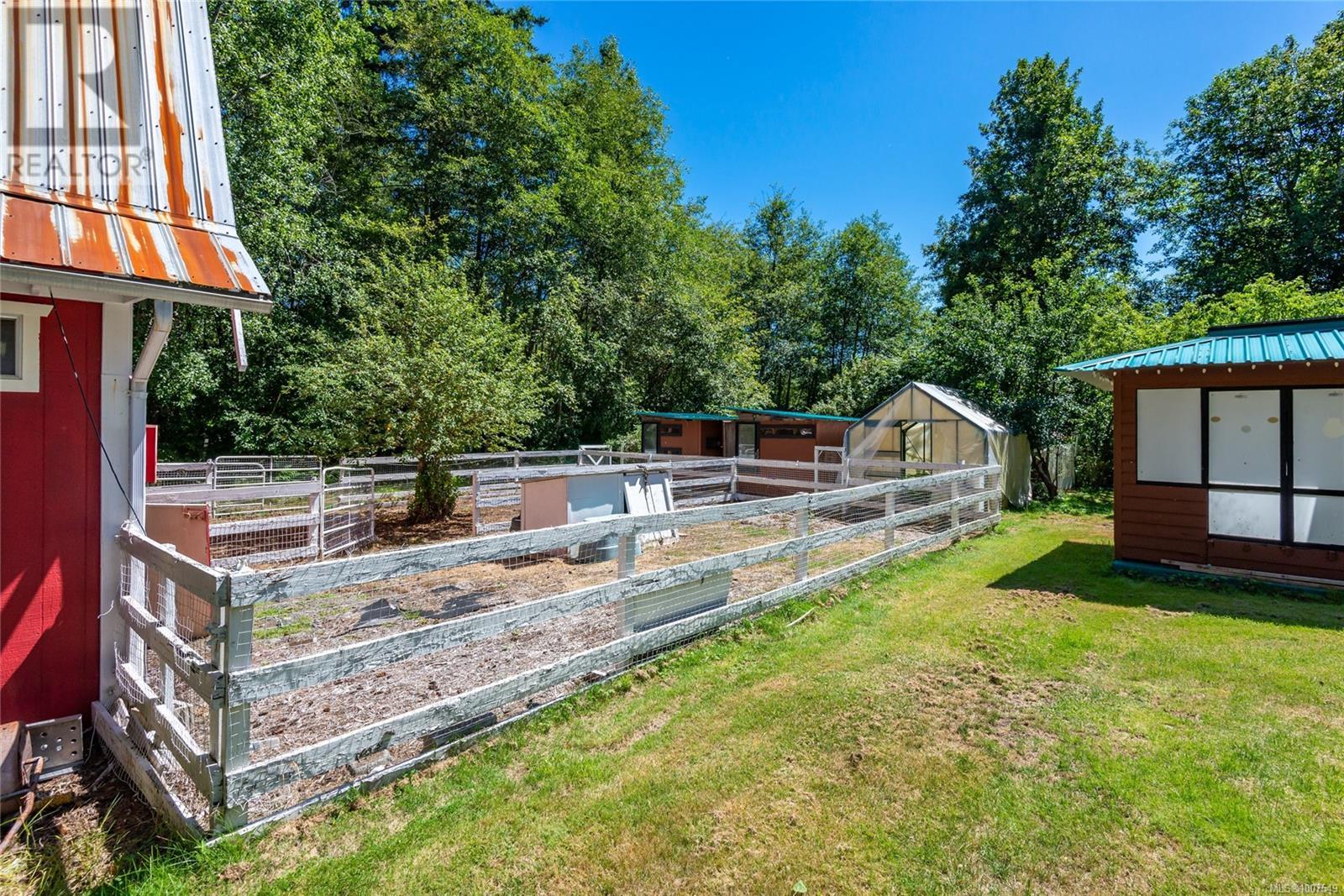 1185 Merecroft Rd, Campbell River