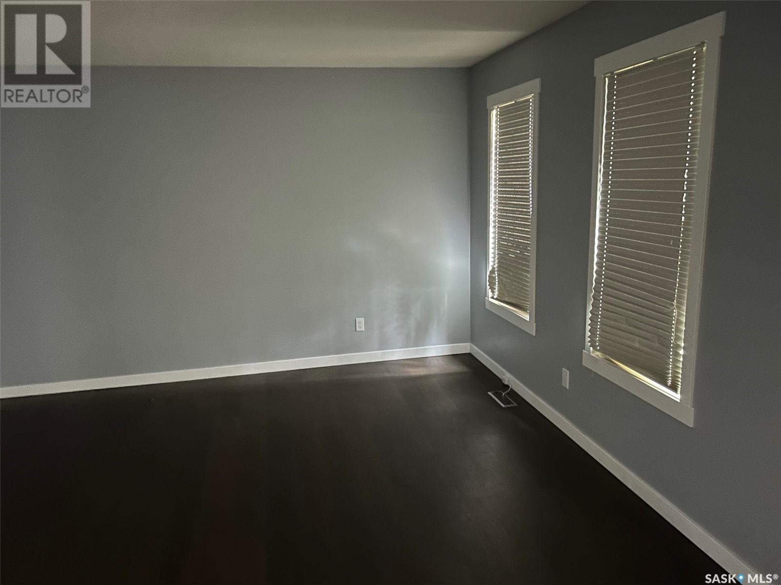 Photo 3 of 3827 Britannia Place E, Regina SK