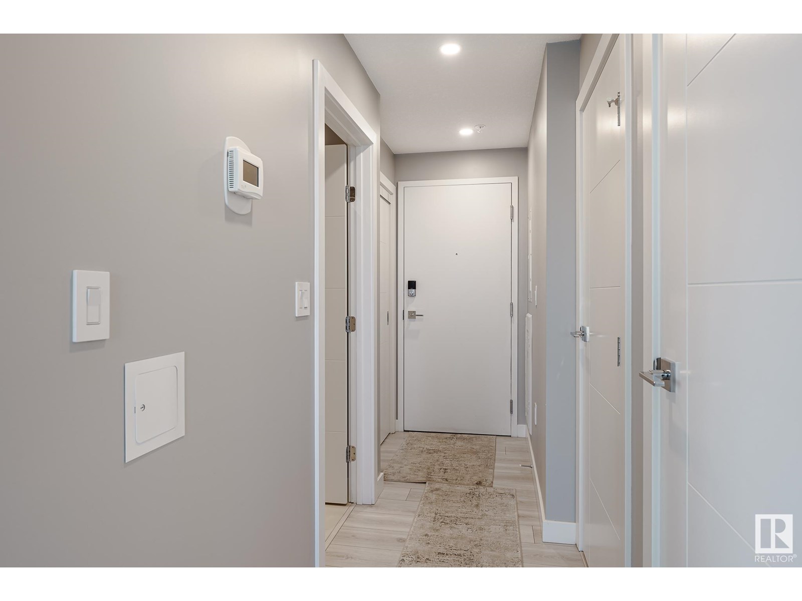 Photo 18 of 1904 10180 103 St Nw, Edmonton AB