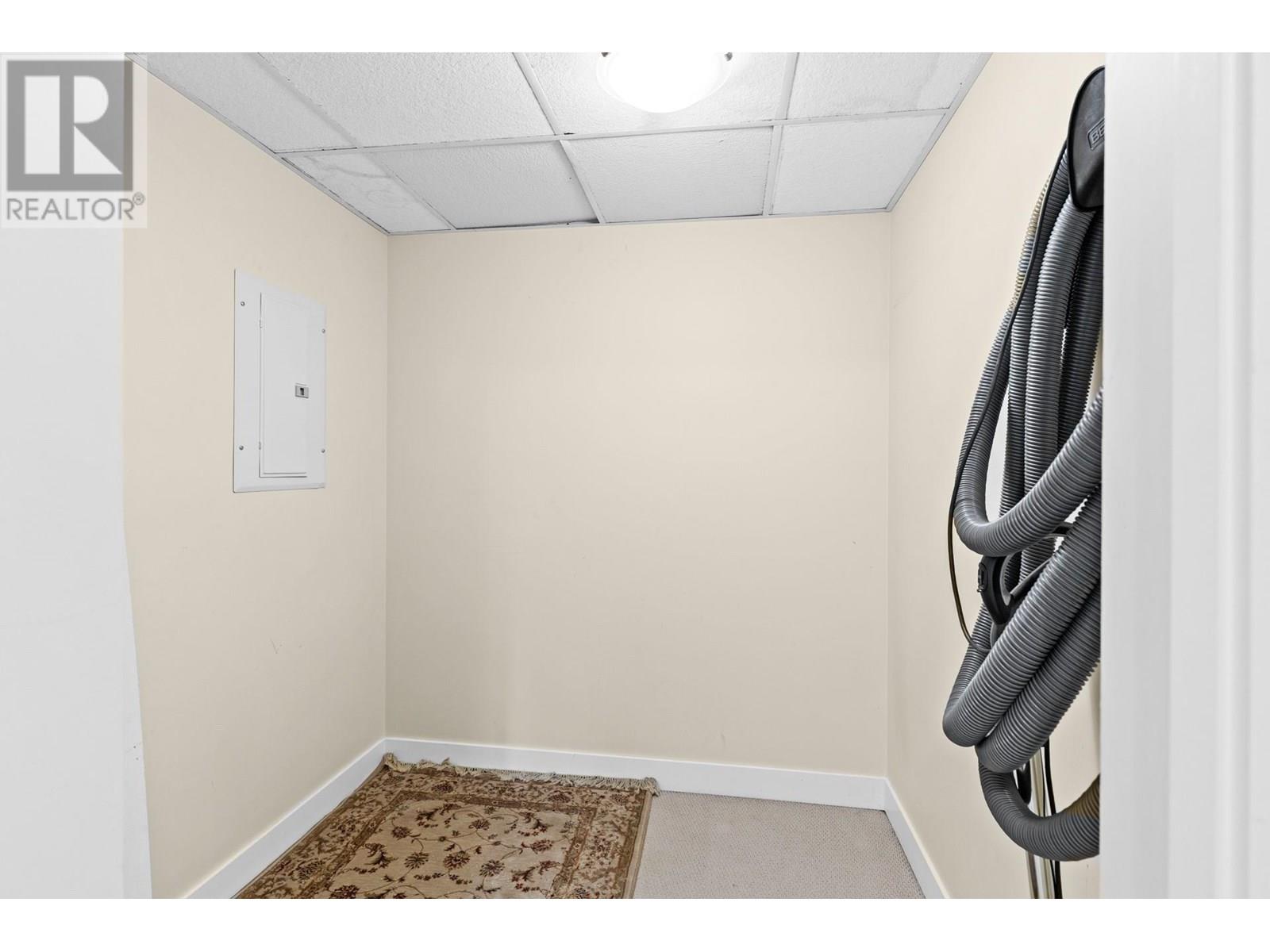 Photo 5 of 2901 Abbott Street Unit 204, Kelowna BC