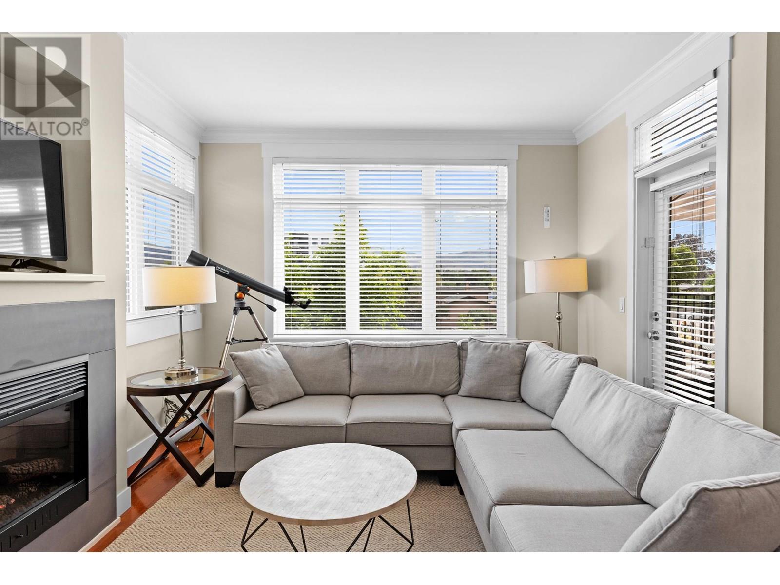 Photo 10 of 2901 Abbott Street Unit 204, Kelowna BC