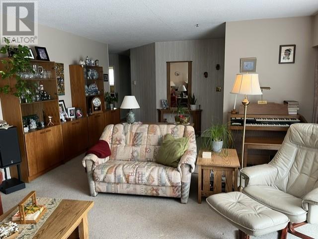 Photo 8 of 7571 Petts Road, Richmond BC