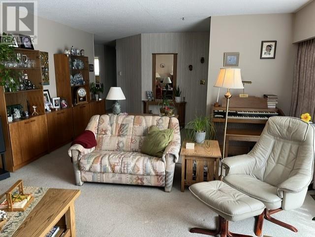 Photo 19 of 7571 Petts Road, Richmond BC