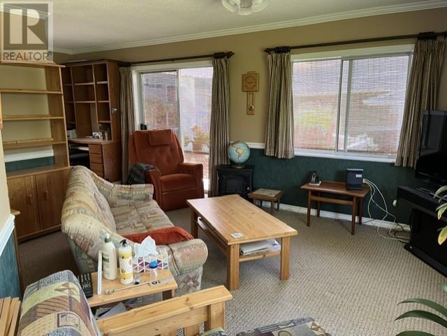 Photo 11 of 7571 Petts Road, Richmond BC
