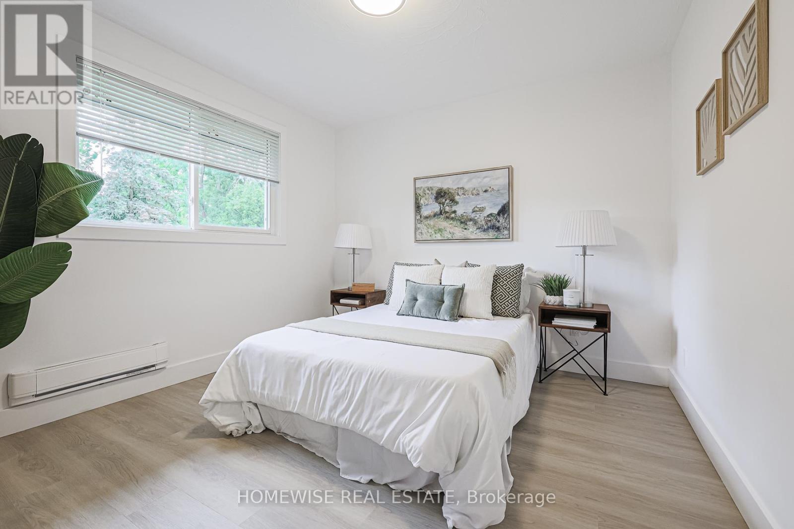 Photo 15 of 128 Moores Beach Road, Georgina ON