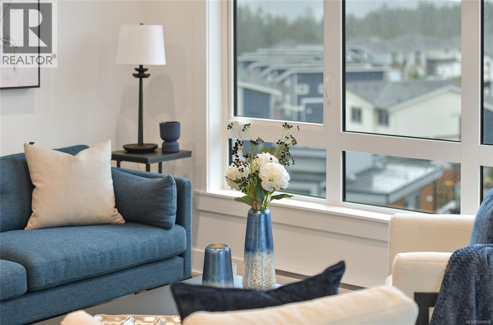 Photo 5 of 302 1110 Samar Cres, Langford BC
