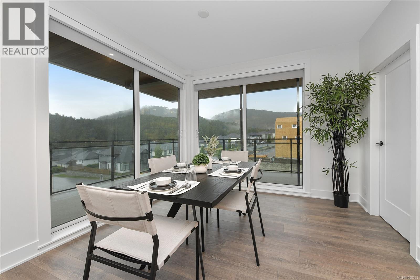 Photo 27 of 302 1110 Samar Cres, Langford BC